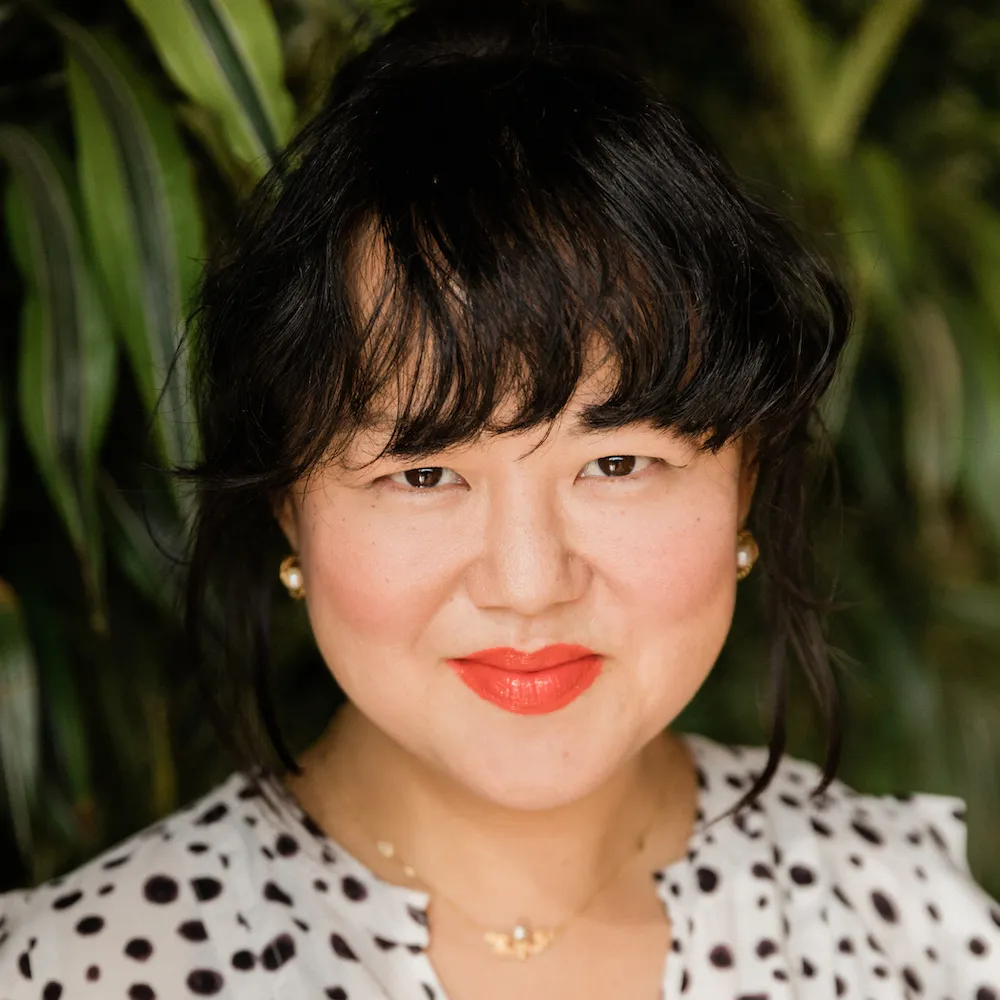 headshot of Jin Yoo-Kim