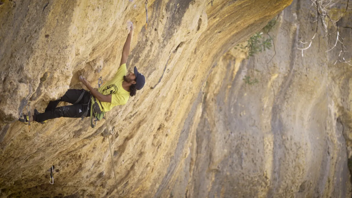 Tawfiq climbing in Palestine